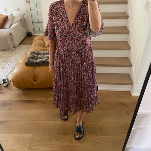 Floral dress. - Picture 1 of 3